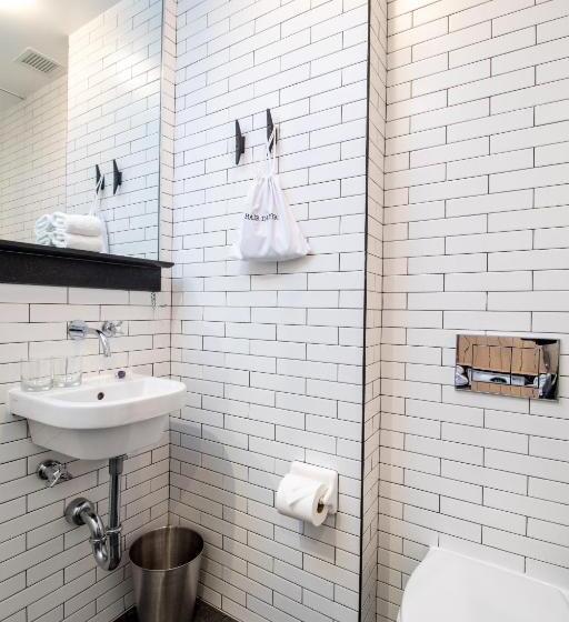 Quarto Estandar Individual, Pod 39