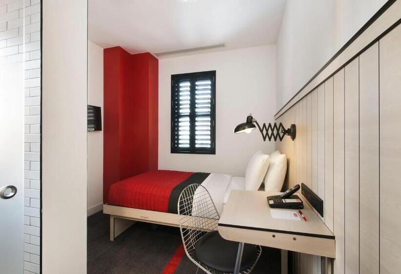 스탠다드 싱글 룸, Pod 39