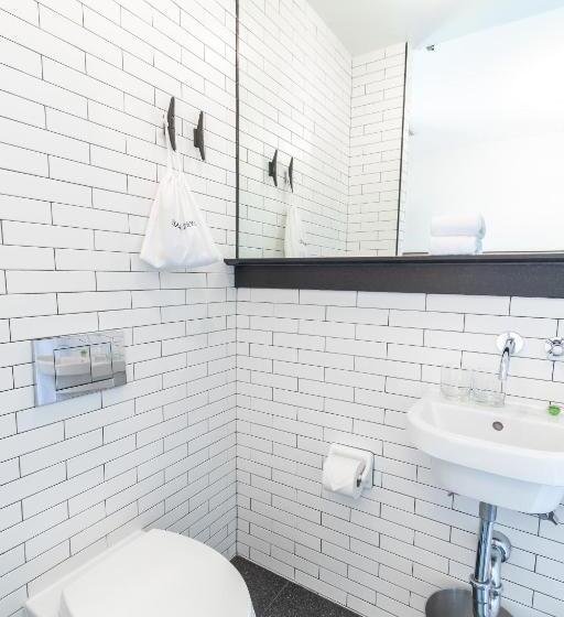 장애인을 위한 스탠다드 룸, Pod 39