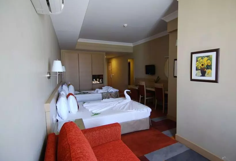اتاق استاندارد سه نفره, Sv Business Hotel Diyarbakır