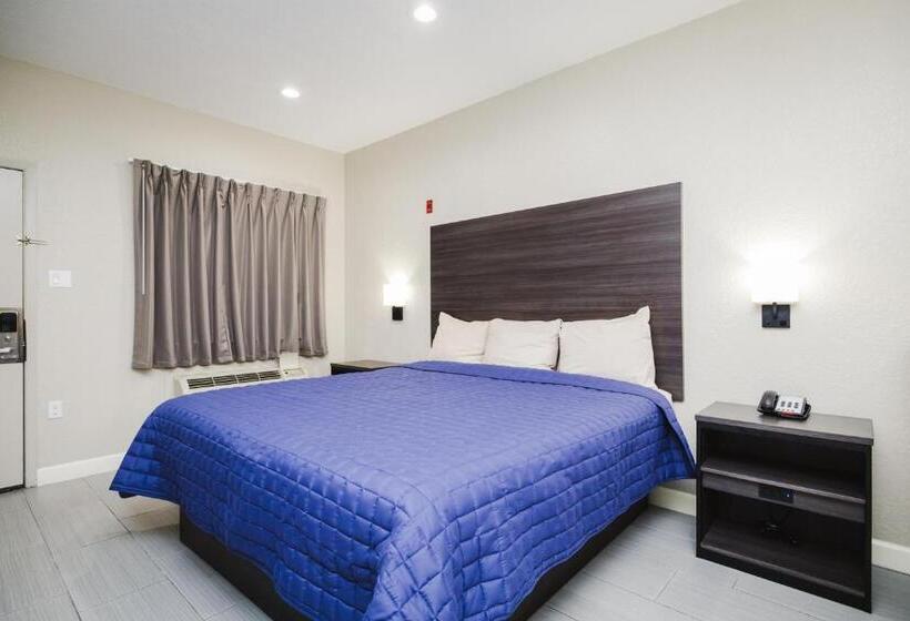 스위트 킹사이즈 침대, Winchester Inn And Suites Humble/iah/north Houston