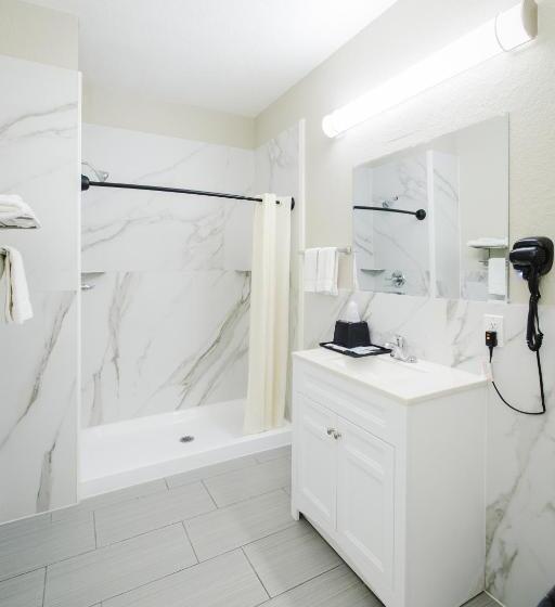 스위트 킹사이즈 침대, Winchester Inn And Suites Humble/iah/north Houston