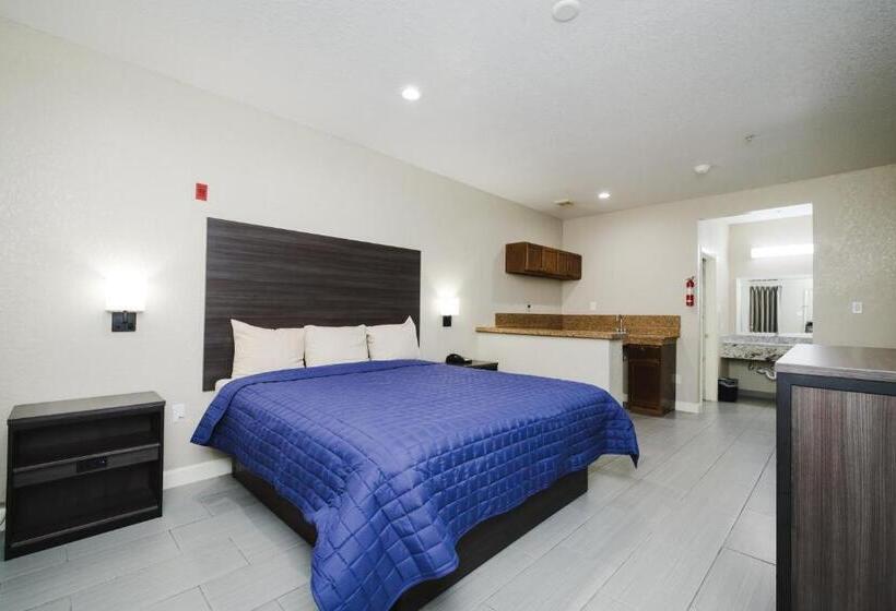 מיטת קינג בסוויטה, Winchester Inn And Suites Humble/iah/north Houston