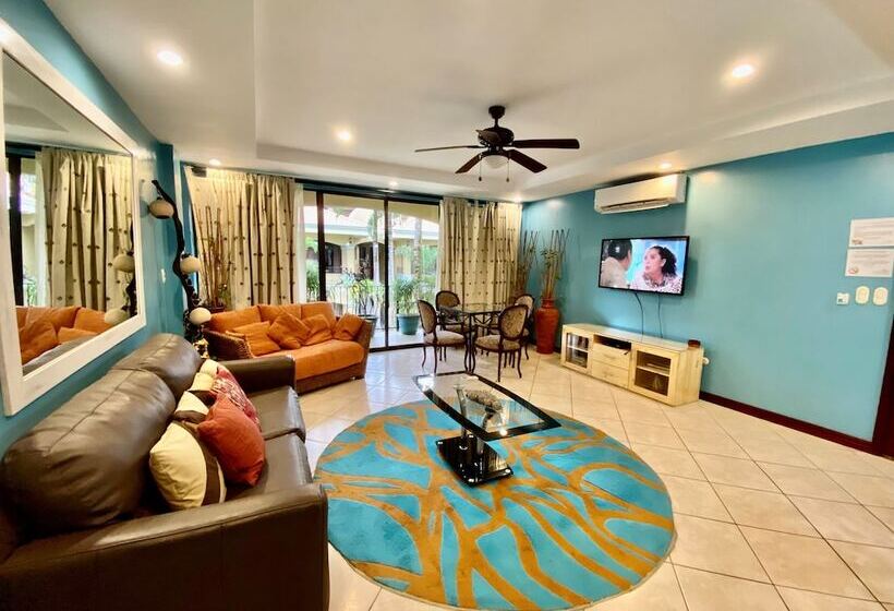 带1个卧室的舒适公寓, Monte Carlo Luxury Condominiums