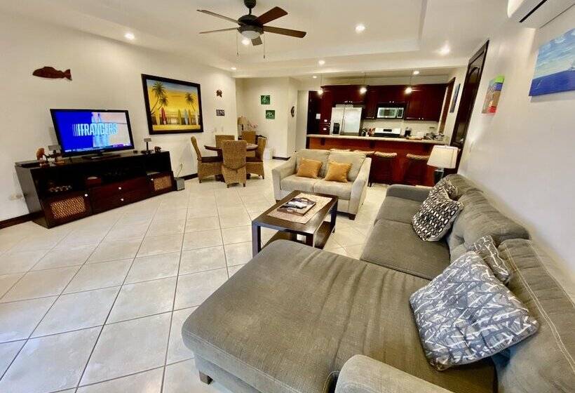 带1个卧室带泳池的公寓, Monte Carlo Luxury Condominiums