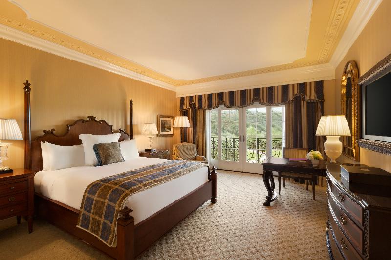 キングサイズベッドのスタンダードルーム, Fairmont Grand Del Mar