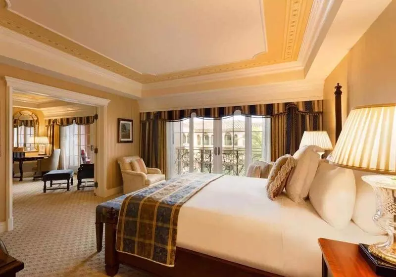 キングサイズベッドのスイートルーム, Fairmont Grand Del Mar