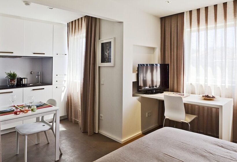 スタンダードスタジオ, Bnapartments Palacio