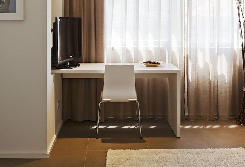 スタンダードスタジオ, Bnapartments Palacio