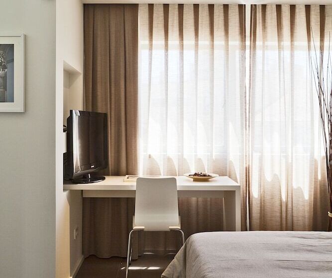 スタンダードスタジオ, Bnapartments Palacio