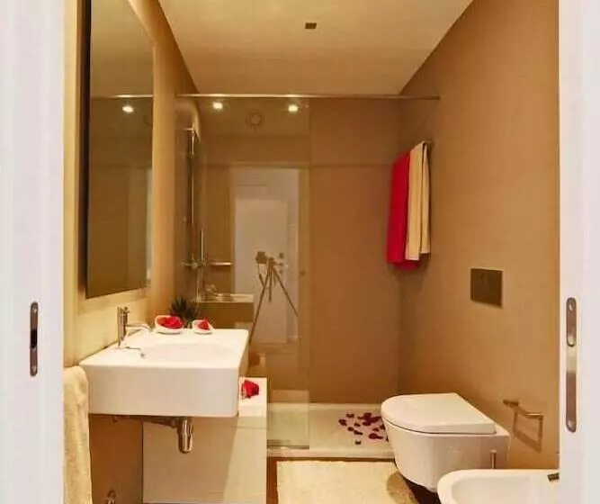 استودیوی استاندارد, Bnapartments Palacio