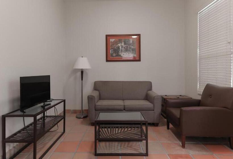 جناح سرير كينج, The Bungalows On Shary, Mission Mcallen