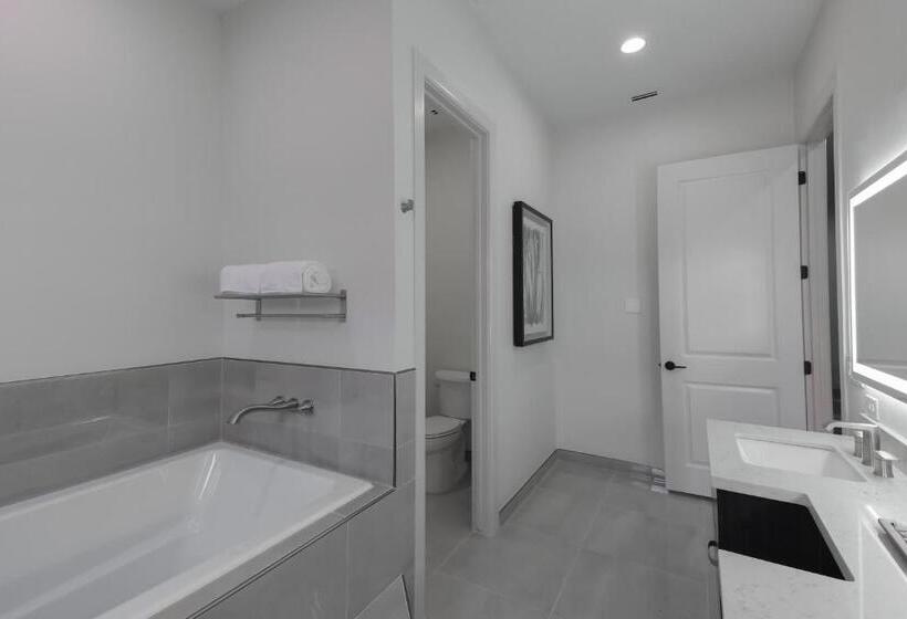 غرفة قياسية سرير كينج, The Bungalows On Shary, Mission Mcallen