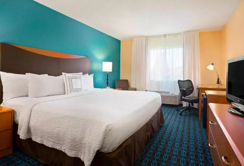 Standard-invahuone King-vuode, Fairfield Inn & Suites Minneapolisst. Paul Airport
