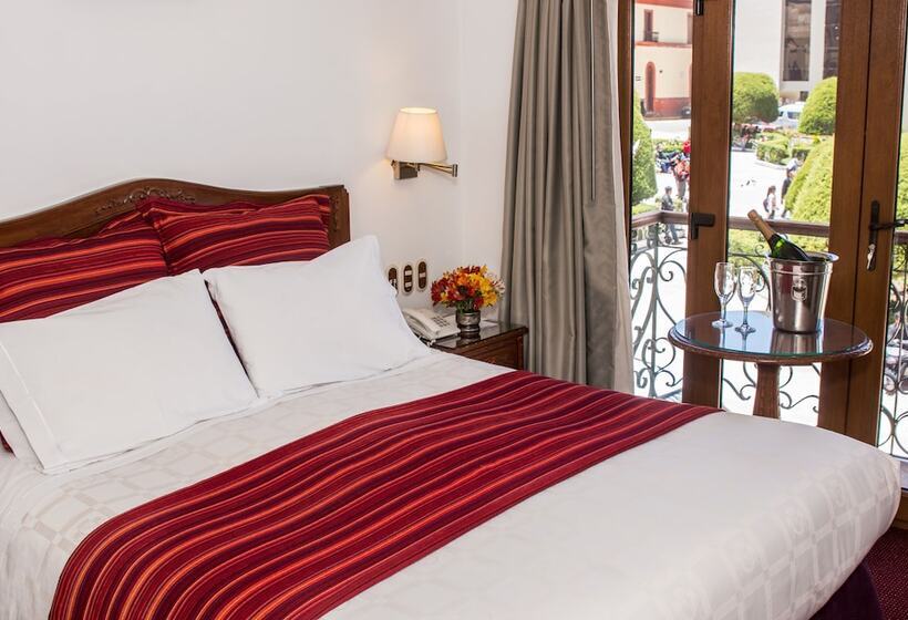 スイート, Hacienda Plaza De Armas