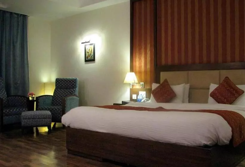 Deluxe-huone, Legend Sarovar Portico