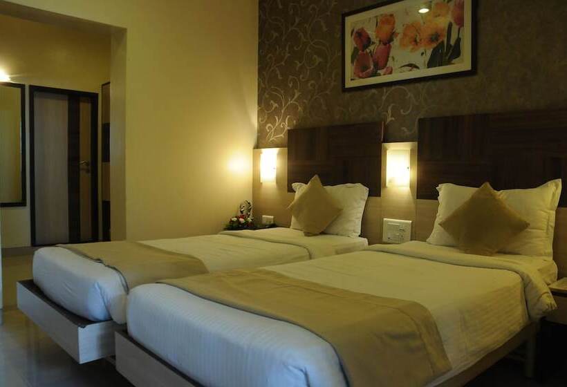 اتاق لوکس, Madhav International Pune Railway Station