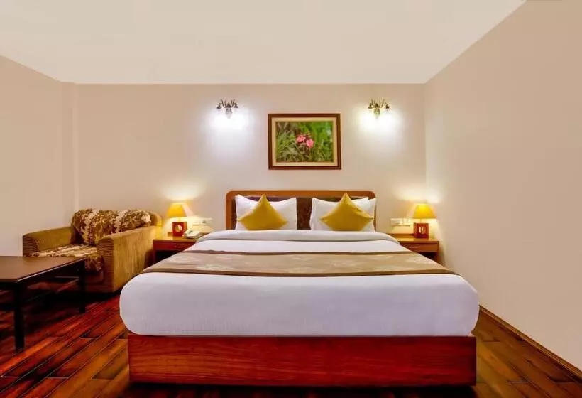 سوئیت با بالکن, Summit Ttakshang Residency Hotel & Spa Mg Marg