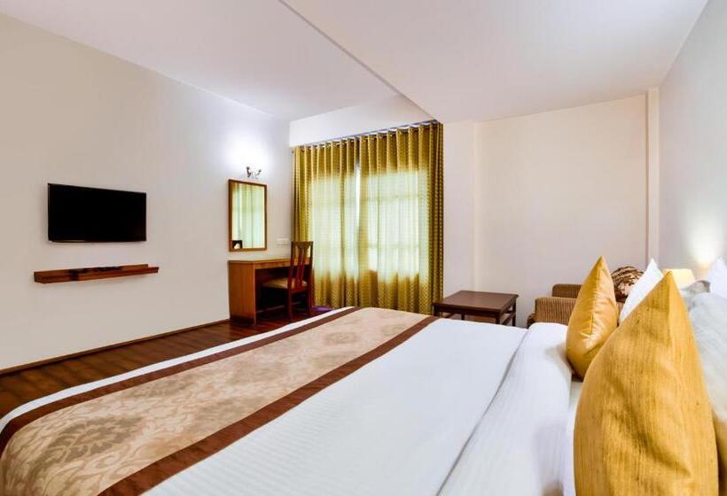 带阳台套房, Summit Ttakshang Residency Hotel & Spa Mg Marg