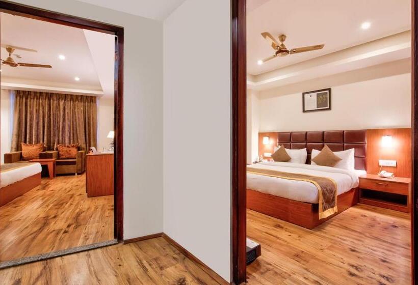 패밀리 스위트, Summit Ttakshang Residency Hotel & Spa Mg Marg