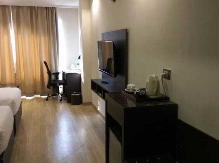 اتاق لوکس, Lemon Tree Hotel Bhopal