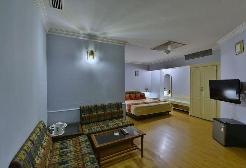 سوییت, Lemon Tree Hotel Bhopal
