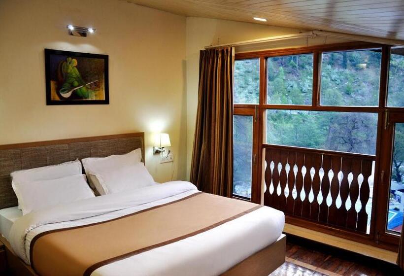 سوئیت جونیور خانوادگی, Bravia Hotel Manali Inn