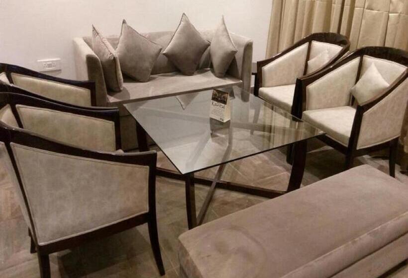 سوئیت پرزیدنت, Bravia Hotel Manali Inn