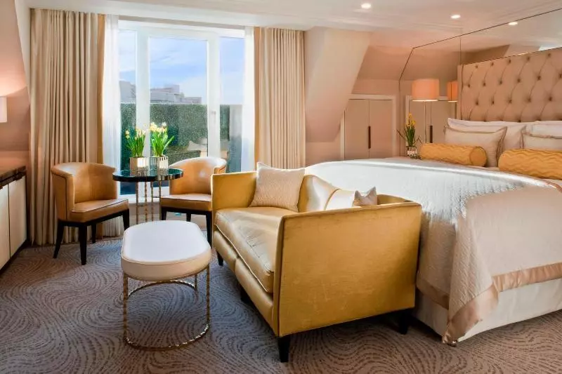 キングサイズベッドのエクゼクティブルーム, The Wellesley, A Luxury Collection Hotel, Knightsbridge, London