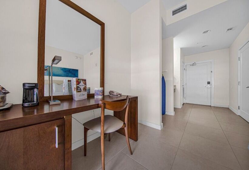 Deluxe Kamer, Peninsula Island Resort & Spa   Beachfront Property At South Padre Island