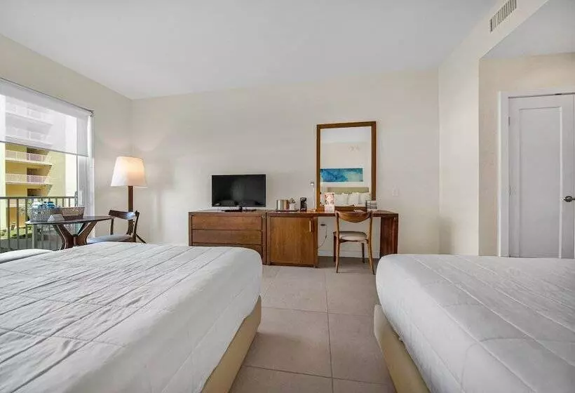 デラックスルーム, Peninsula Island Resort & Spa   Beachfront Property At South Padre Island