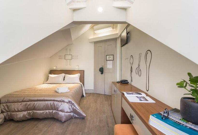 غرفة قياسية حمام مشترك, Serenata Hotel & Hostel Coimbra