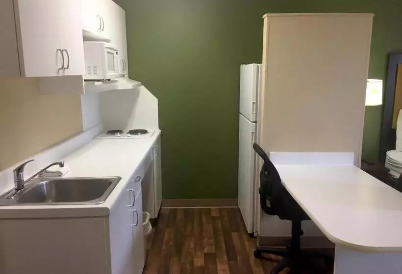 スタンダードスタジオ, Extended Stay America Suites  Albany  Suny