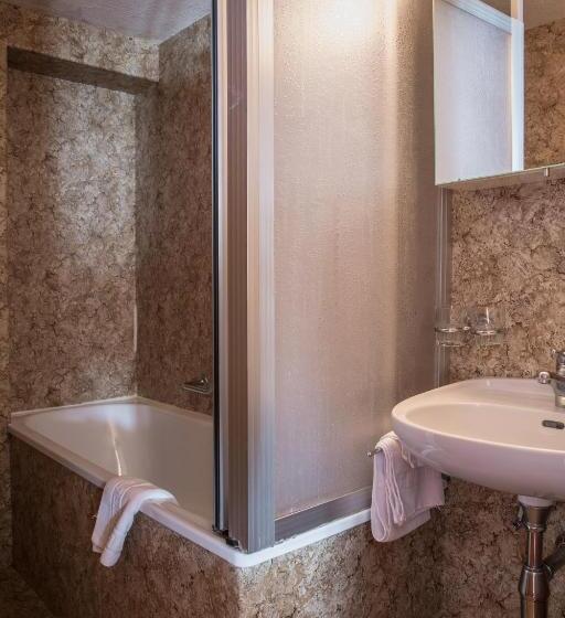 スタンダードルーム, Burgener