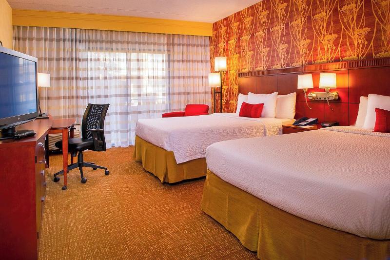 Люкс, Courtyard Manassas Battlefield Park