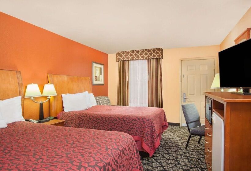 חדר סטנדרט שתי מיטות זוגיות, Days Inn By Wyndham Centerville