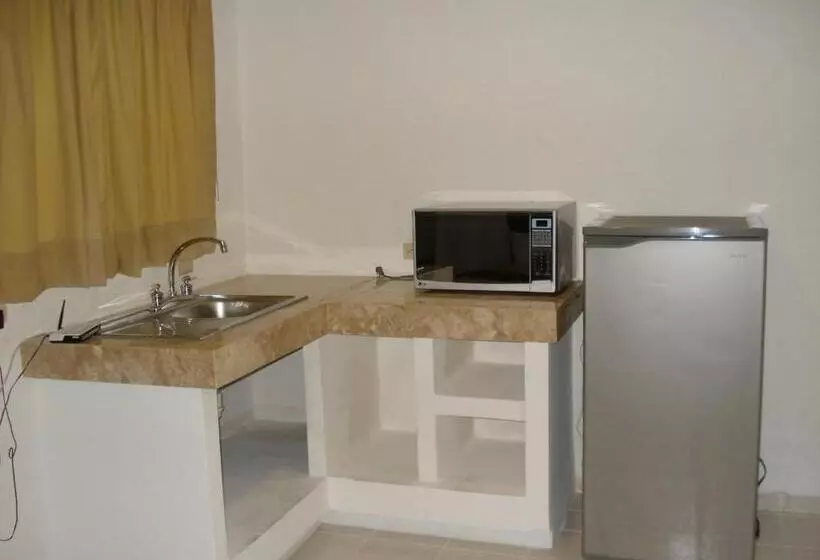 スタンダードスタジオ, Ems Hoteles Boca Del Río