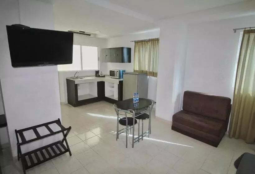 スタンダードスタジオ, Ems Hoteles Boca Del Río