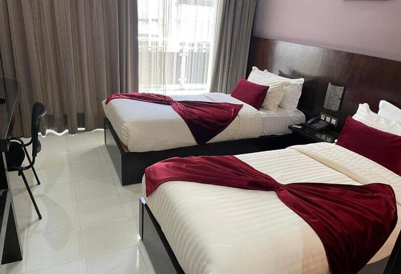 스탠다드 룸, La Capitale