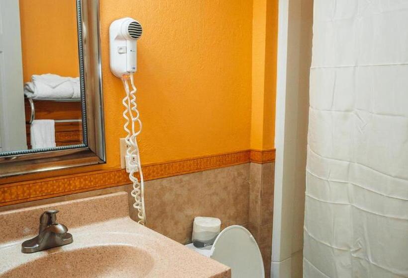 غرفة قياسية, Quiet Corner Inn