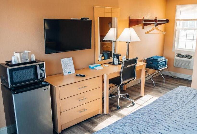 غرفة قياسية سرير كينج, Quiet Corner Inn