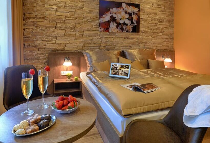 Pokój Standard, Viktor