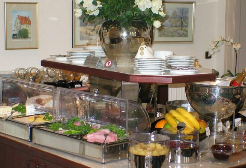 اتاق استاندارد یک نفره, Astoria