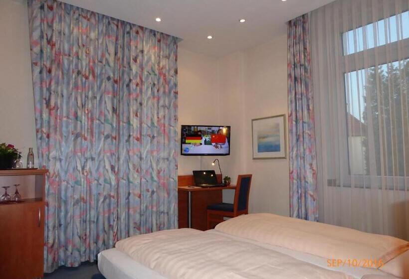 اتاق استاندارد, Astoria