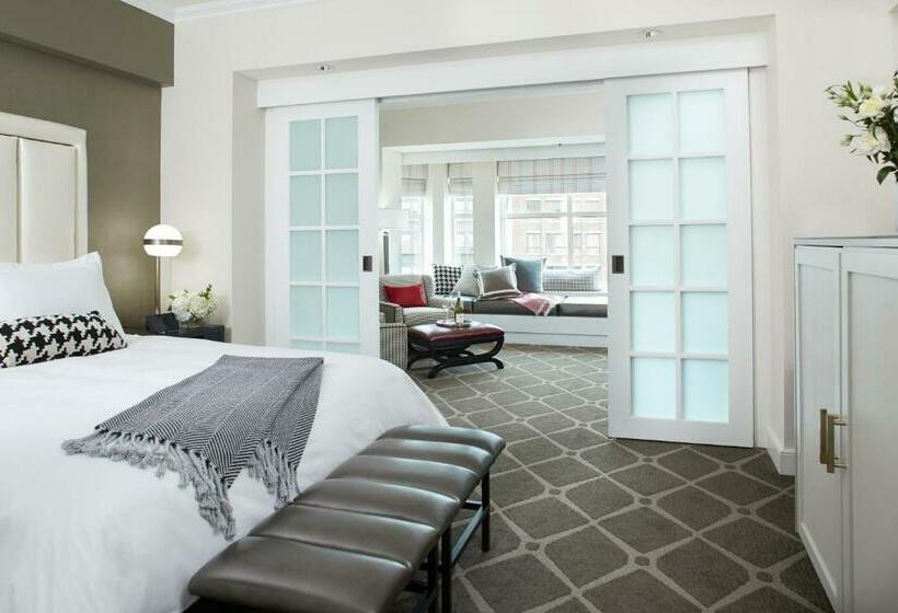 带双人大床的行政管理套房, Commonwealth