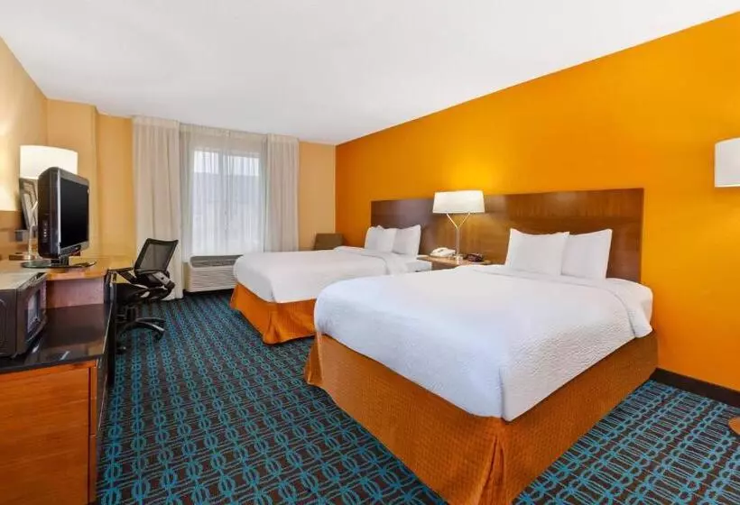 ２ダブルベッドのスタンダードルーム, Fairfield Inn & Suites By Marriott Columbus East