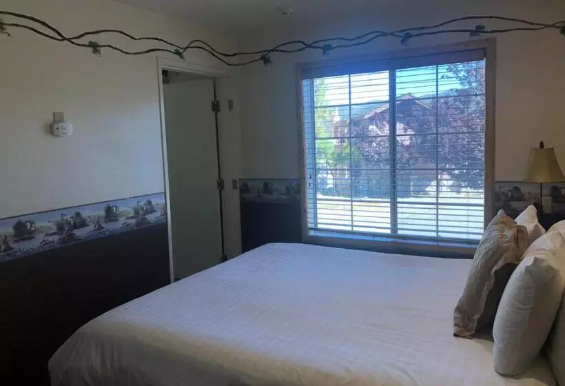 سوئیت با تخت بزرگ, Fireside Lodge