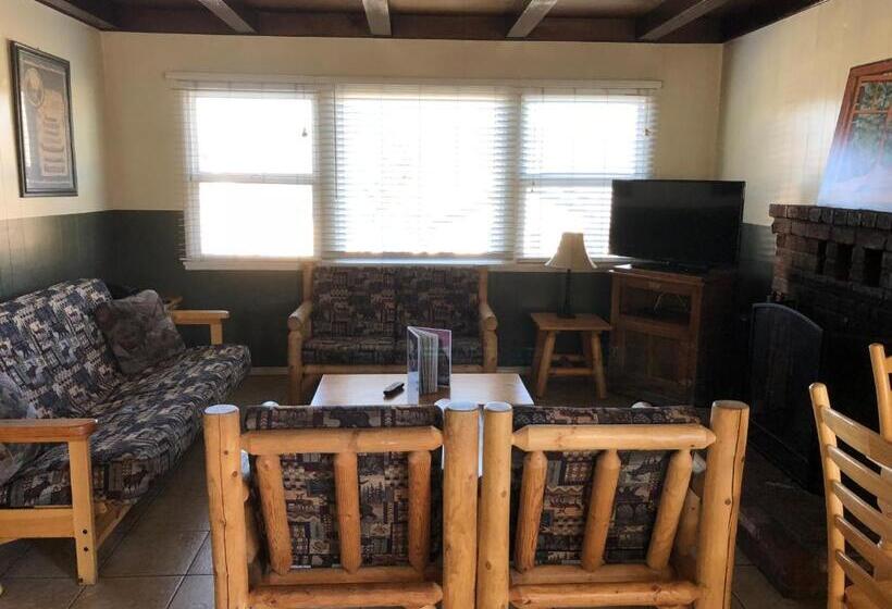 带2个卧室的别墅, Fireside Lodge