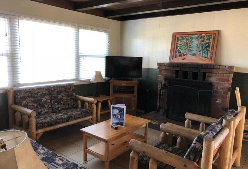 带2个卧室的别墅, Fireside Lodge