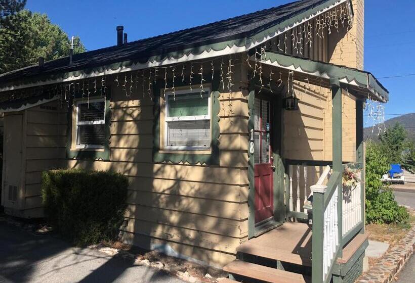 带2个卧室的别墅, Fireside Lodge